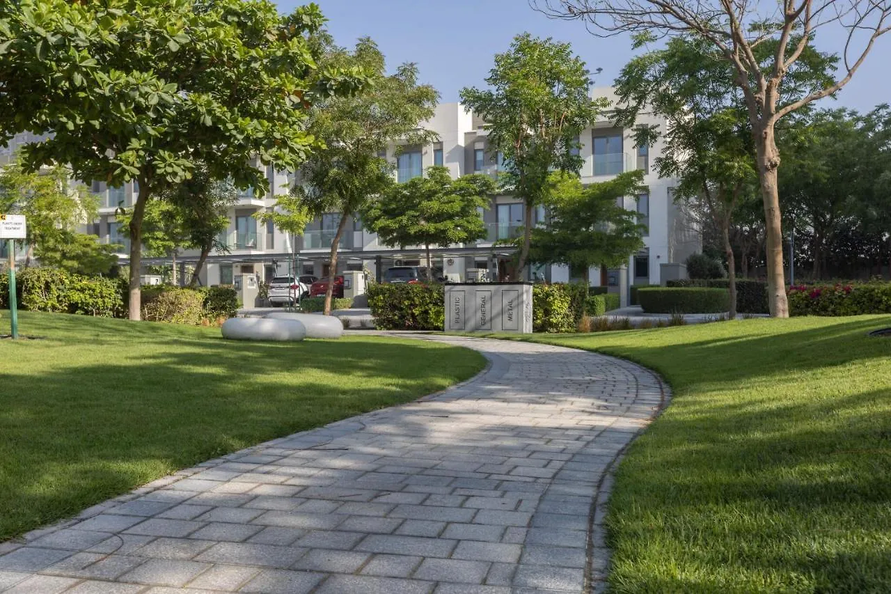 Stay By Latinem Luxury 1 Bedroom Holiday Home Opa 1601 Near Burj Khalifa Dubai